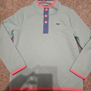 Vineyard vines